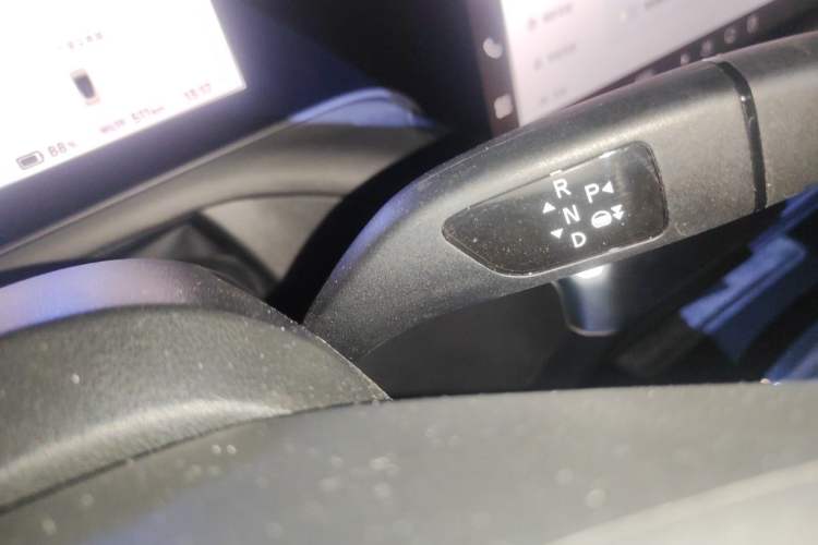 Used XPeng P7 2020 706G Gear Lever