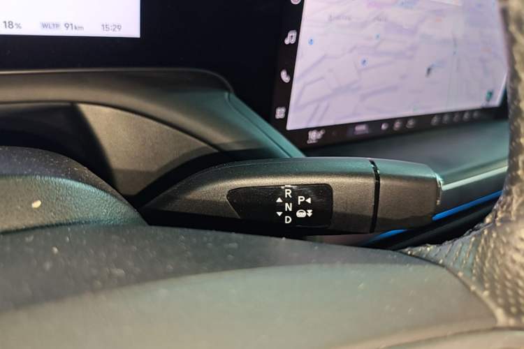 Used XPeng P7 2020 562E Performance Edition Gear Lever