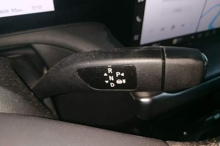 Used XPeng P7 2020 670N Gear Lever