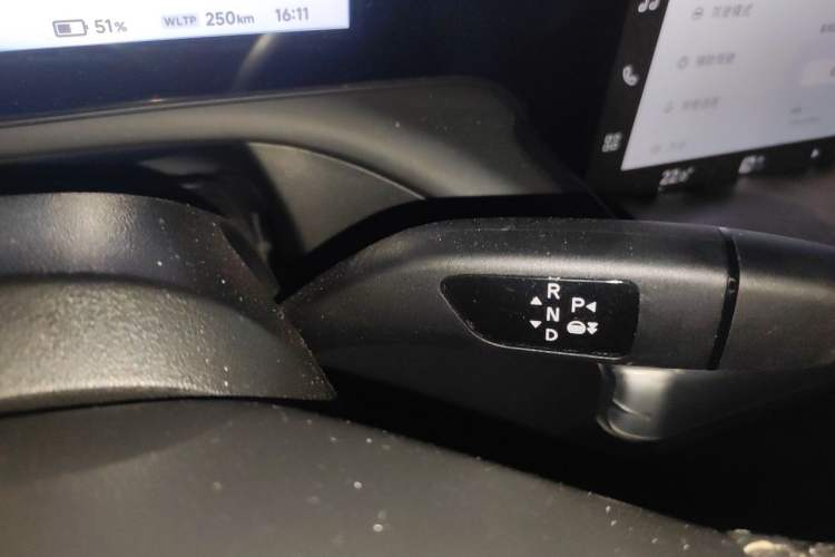 Used XPeng P7 2020 562E Performance Edition Gear Lever