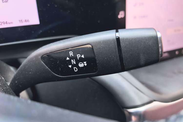 Used XPeng P7 2020 706G Gear Lever