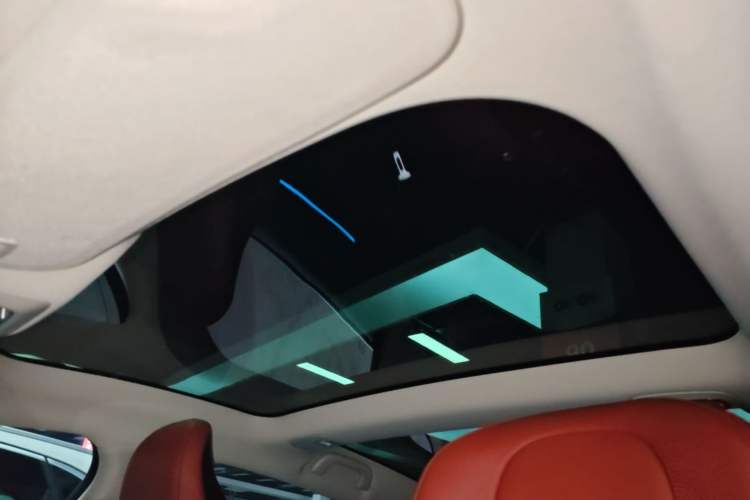 Used XPeng P7 2020 562E Performance Edition Headliner