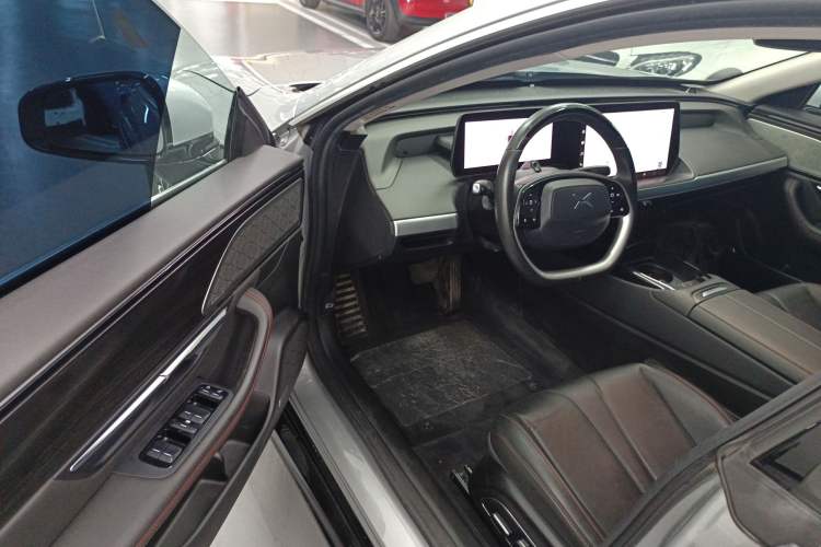 Used XPeng P7 2020 670N Interior 3