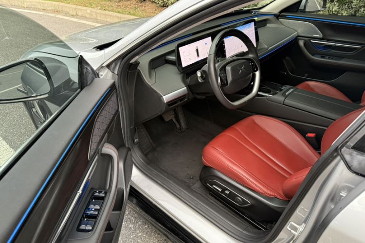 Used XPeng P7 2020 670N Interior 3