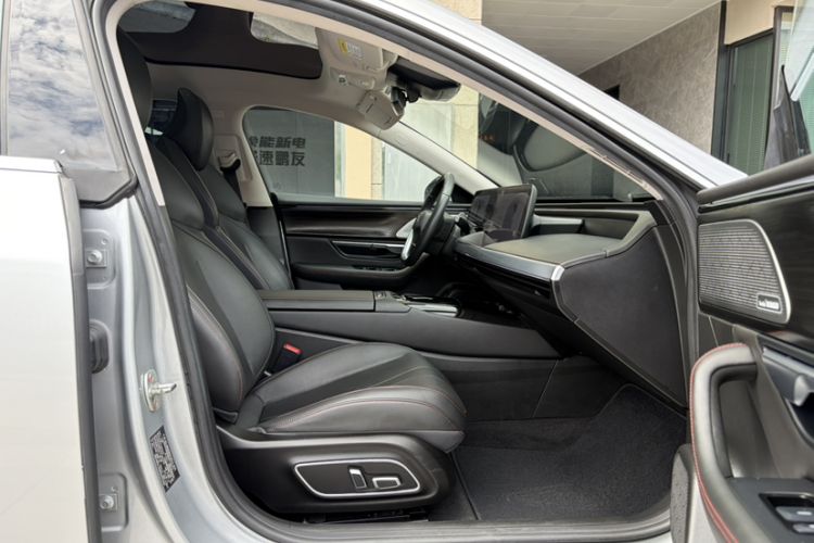 Used XPeng P7 2020 586N Interior 7