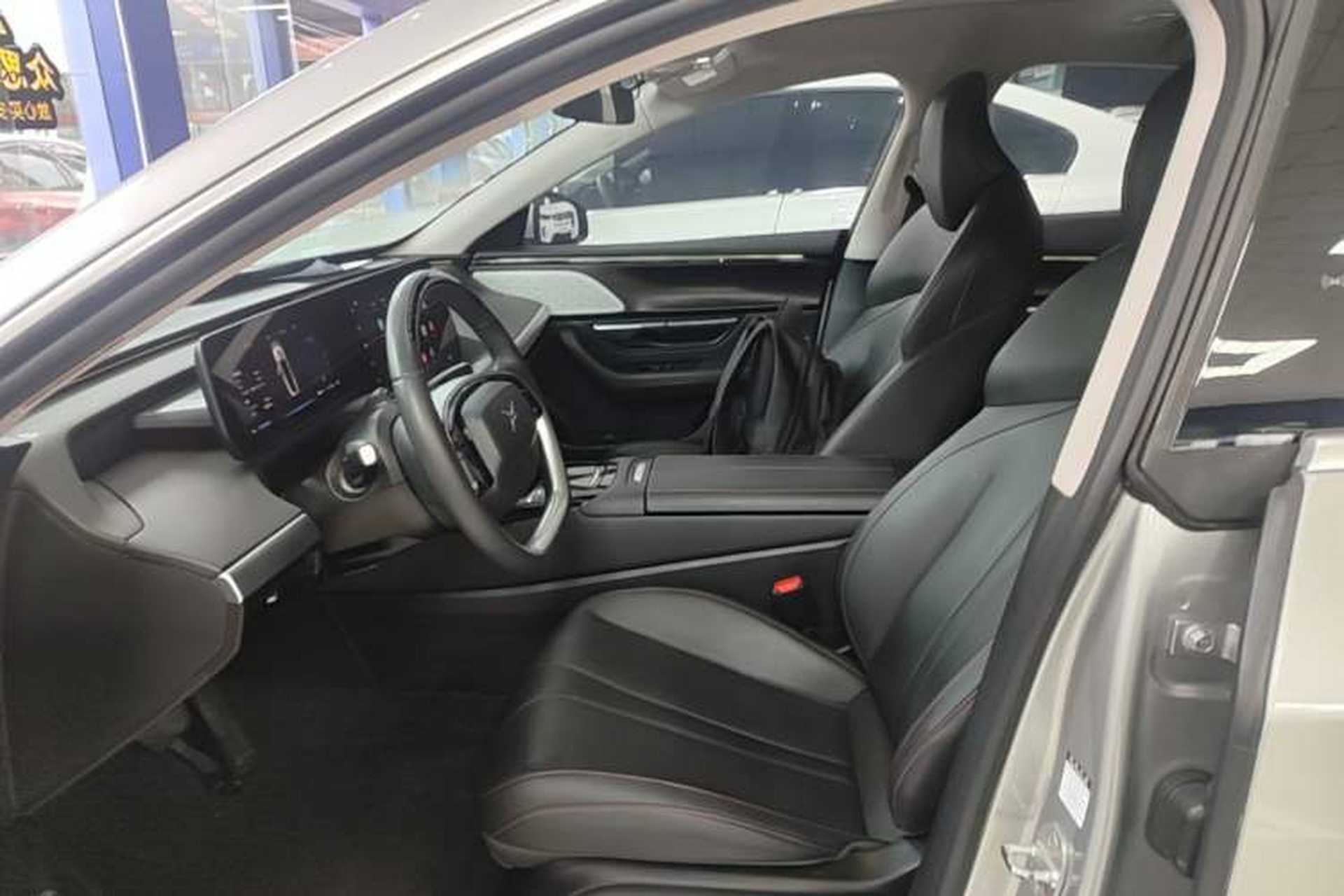 Used XPeng P7 2020 586E Left Front Seat