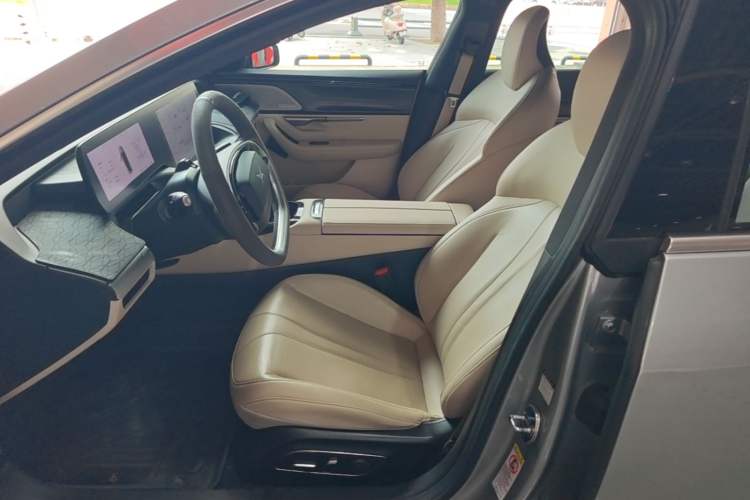 Used XPeng P7 2020 670N Left Front Seat
