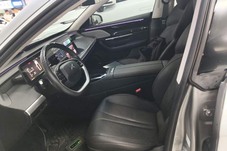 Used XPeng P7 2020 670N Left Front Seat