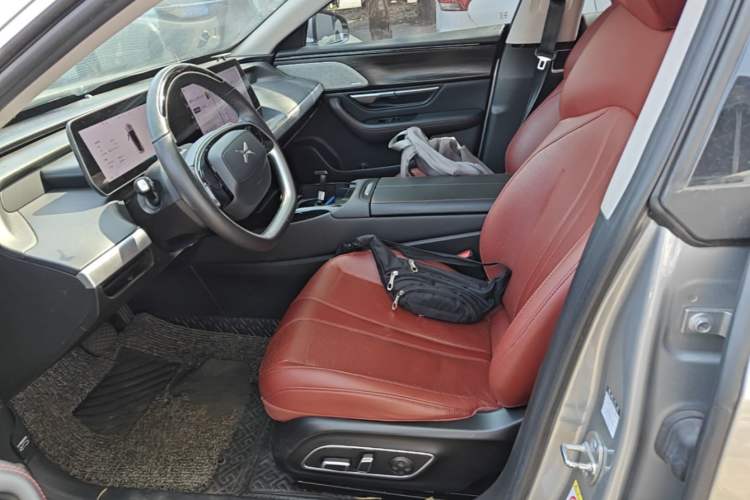 Used XPeng P7 2020 562N Performance Edition Left Front Seat