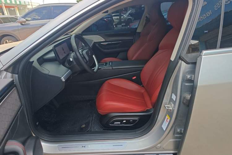 Used XPeng P7 2020 670E Left Front Seat