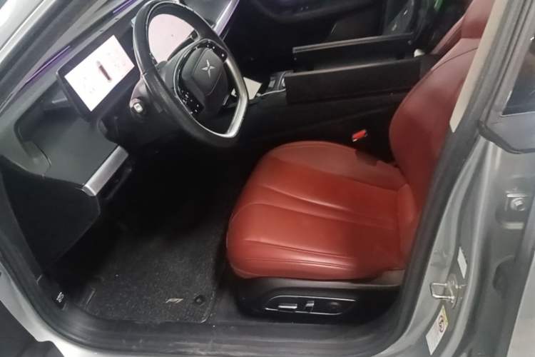 Used XPeng P7 2020 670N Left Front Seat