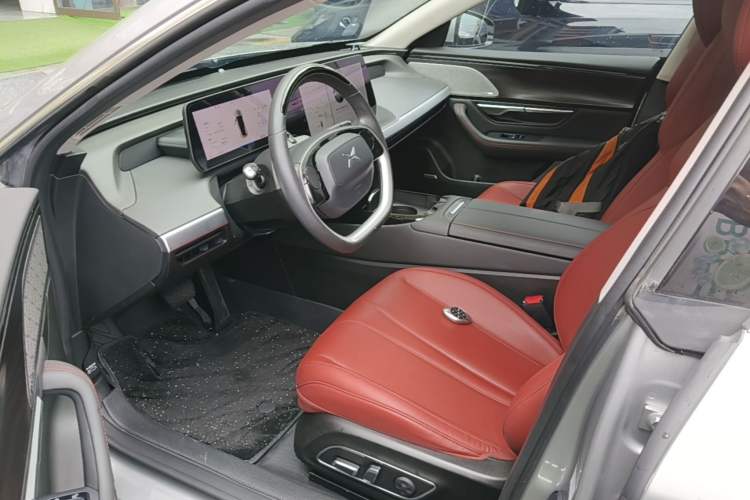 Used XPeng P7 2020 670N Left Front Seat
