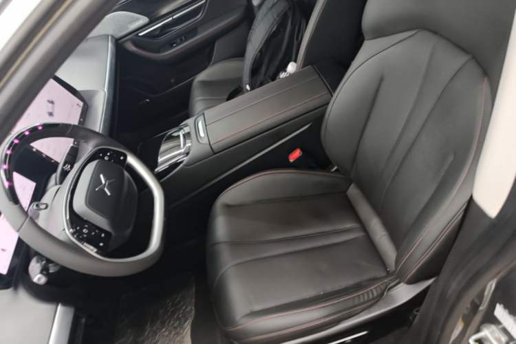 Used XPeng P7 2020 670E Left Front Seat