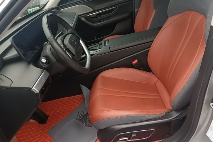 Used XPeng P7 2020 Rear-Drive Long-Range Smart Drive Version Left Front Seat