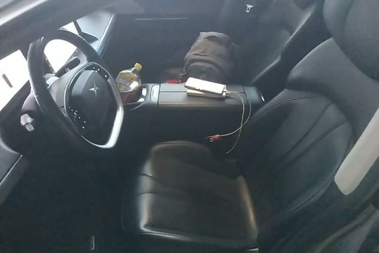 Used XPeng P7 2020 670N Left Front Seat
