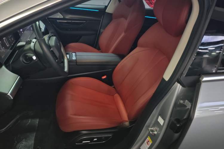 Used XPeng P7 2020 562E Performance Edition Left Front Seat