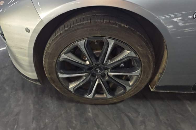 Used XPeng P7 2020 586E Left Front Wheel Hub