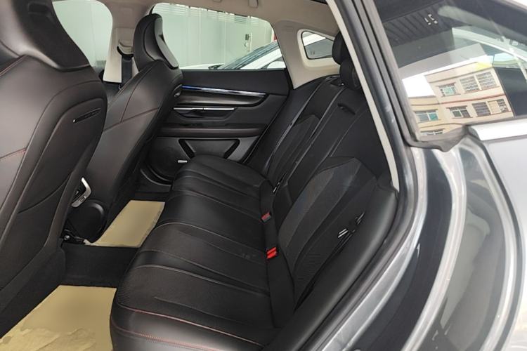 Used XPeng P7 2020 Rear-Drive Long-Range Smart Drive Version Left Rear Seat