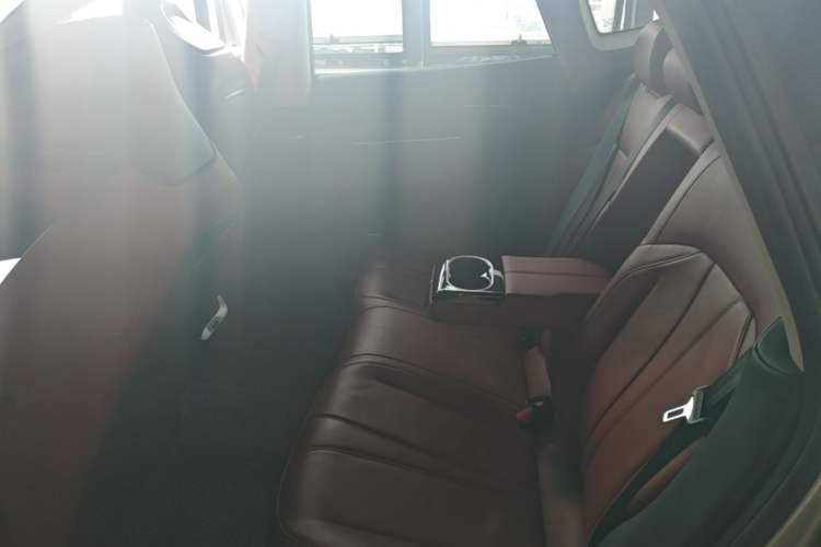 Used XPeng P7 2020 586N Left Rear Seat