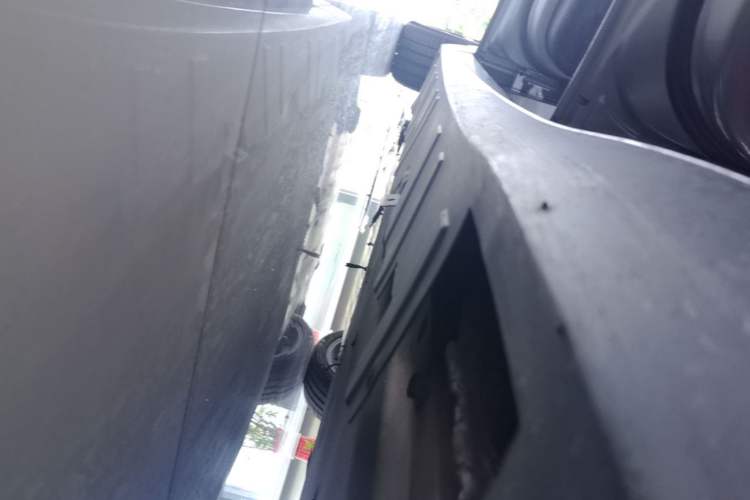 Used XPeng P7 2020 562E Performance Edition Left Side Sill
