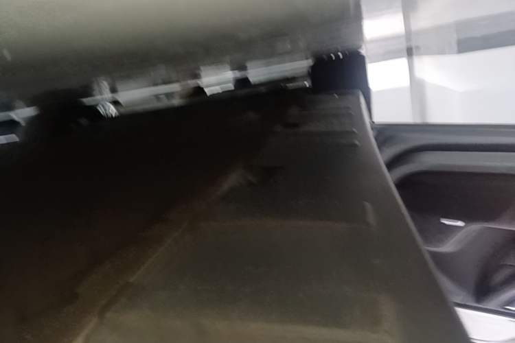 Used XPeng P7 2020 670N Left Side Sill