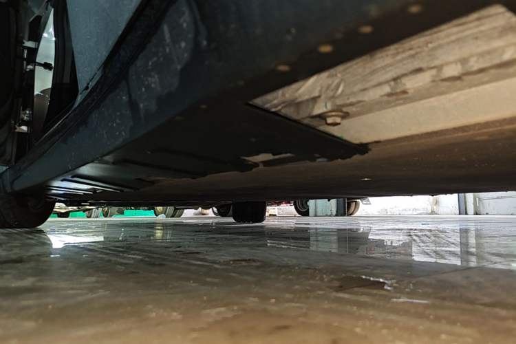 Used XPeng P7 2020 670N Left Side Sill