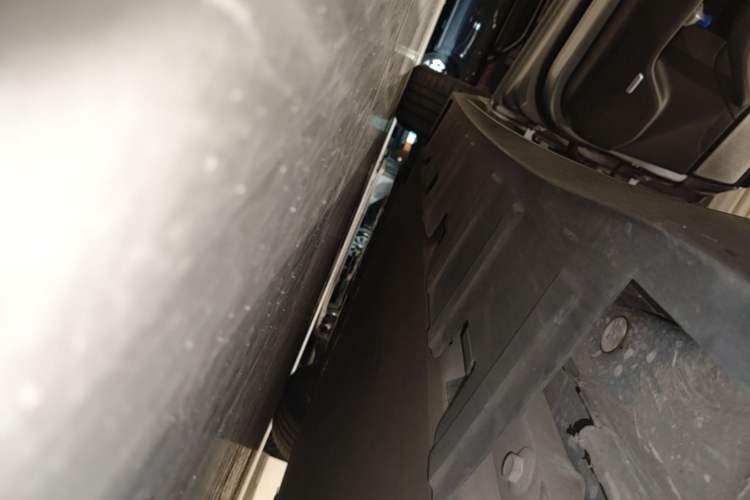 Used XPeng P7 2020 670N Left Side Sill