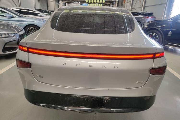 Used XPeng P7 2020 670E Rear