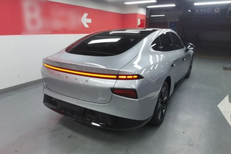 Used XPeng P7 2020 706G Rear Right 45 Deg
