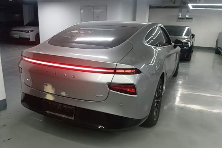 Used XPeng P7 2020 670N Rear Right 45 Deg