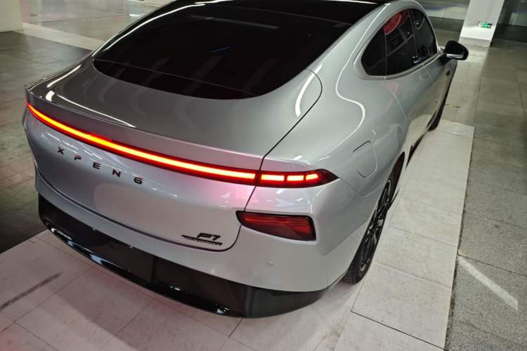 Used XPeng P7 2020 562E Performance Edition Rear Right 45 Deg