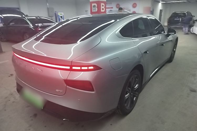 Used XPeng P7 2020 670N Rear Right 45 Deg