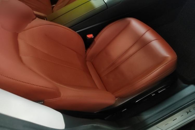 Used XPeng P7 2020 670E Right Front Seat