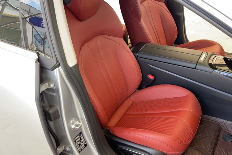 Used XPeng P7 2020 670N Right Front Seat