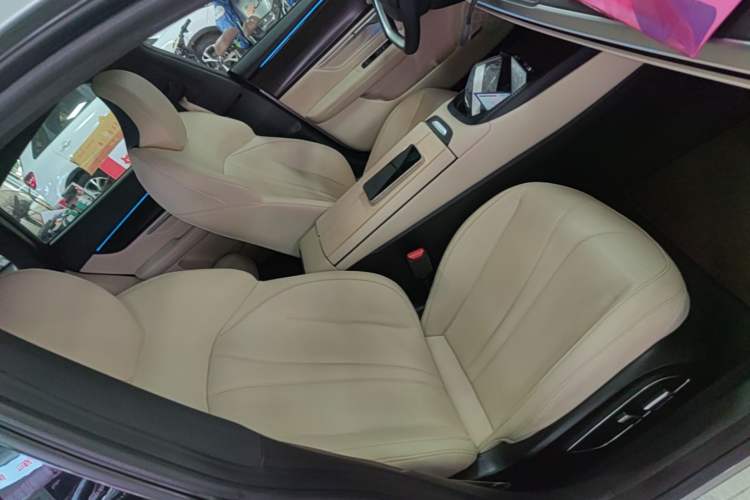 Used XPeng P7 2020 586E Right Front Seat