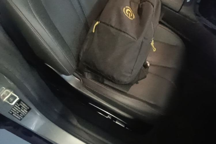 Used XPeng P7 2020 586N Right Front Seat