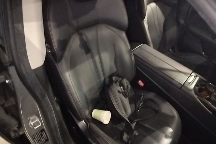 Used XPeng P7 2020 586E Right Front Seat