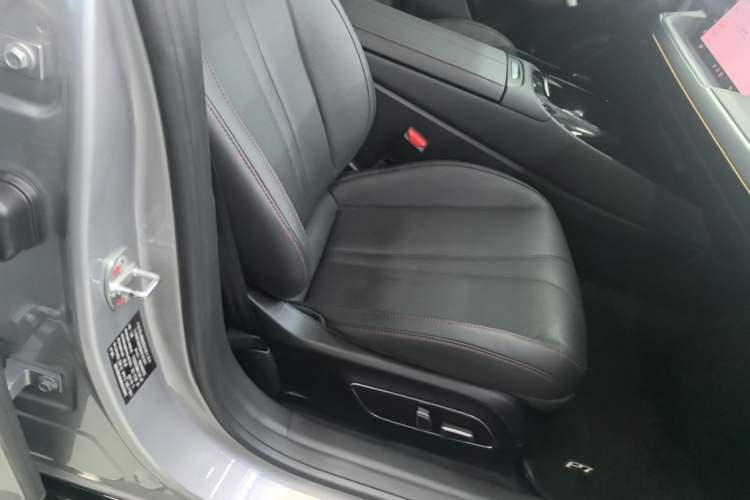Used XPeng P7 2020 670N Right Front Seat