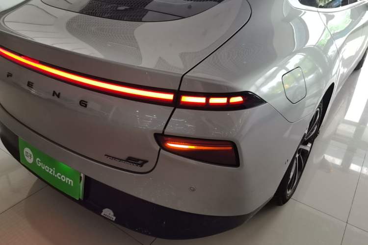 Used XPeng P7 2020 562E Performance Edition Right Rear Taillight