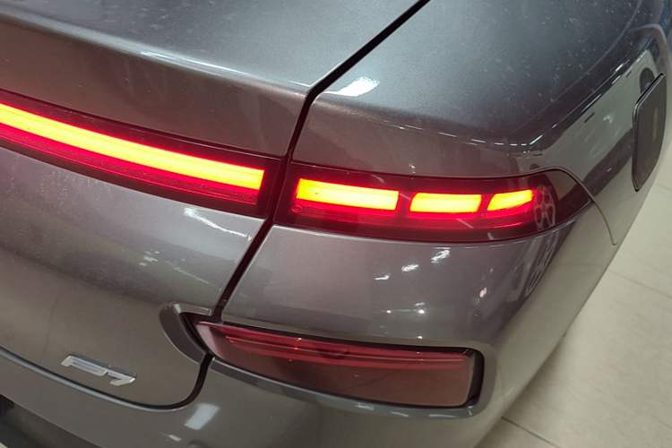 Used XPeng P7 2020 586N Right Rear Taillight