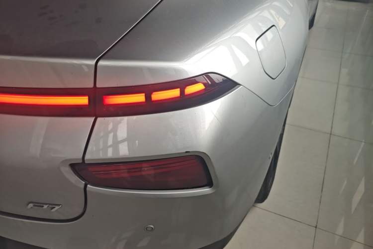 Used XPeng P7 2020 586N Right Rear Taillight