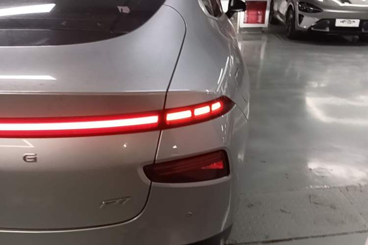 Used XPeng P7 2020 670N Right Rear Taillight