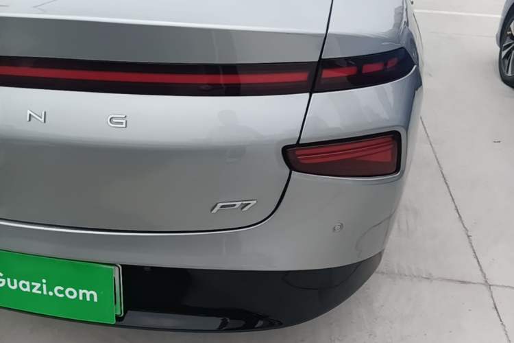 Used XPeng P7 2020 Rear-Drive Long-Range Smart Drive Version Right Rear Taillight