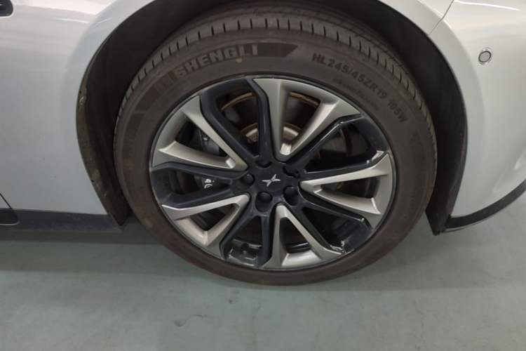 Used XPeng P7 2020 586N Right Rear Wheel Hub