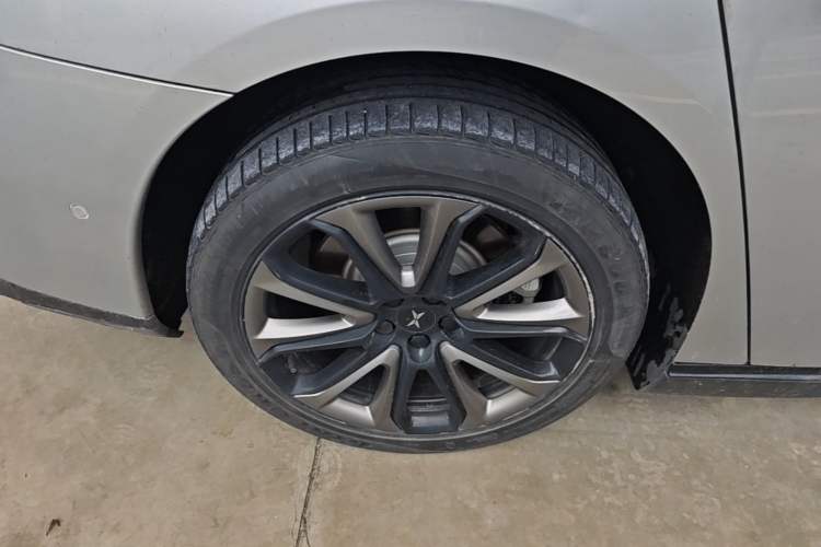 Used XPeng P7 2020 670N Right Rear Wheel Hub