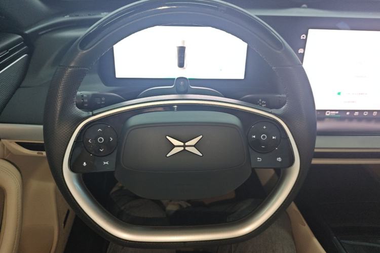 Used XPeng P7 2020 670E Steering Wheel
