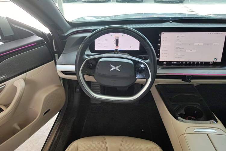 Used XPeng P7 2020 670N Steering Wheel