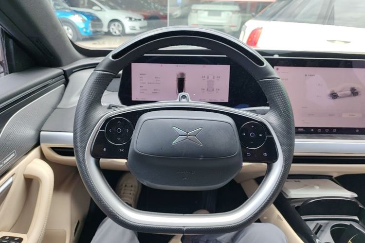 Used XPeng P7 2020 Rear-Drive Long-Range Smart Drive Version Steering Wheel