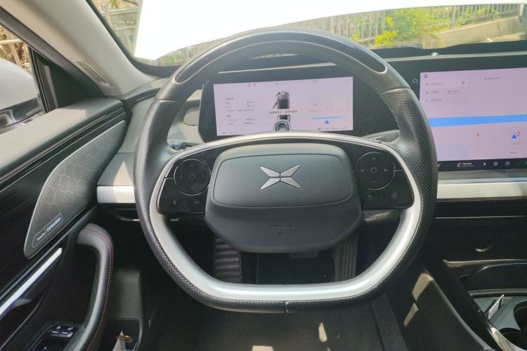 Used XPeng P7 2020 670E Steering Wheel