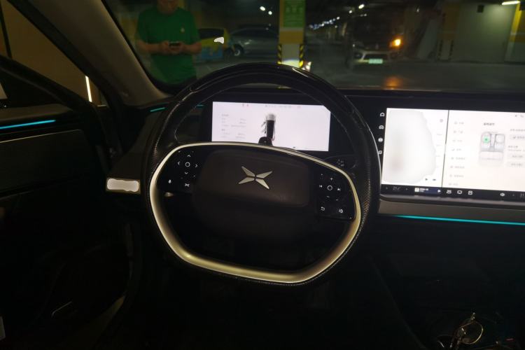 Used XPeng P7 2020 586E Steering Wheel